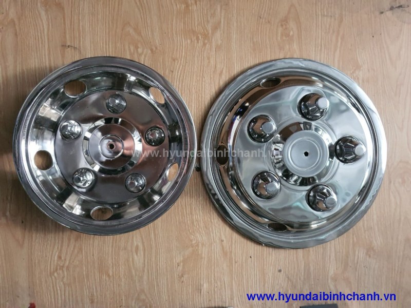 Chụp mâm Inox xe tải chụp tắc kê Inox