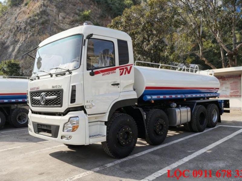 Dongfeng 4 chân bồn chở nước 17 khối nhập khẩu