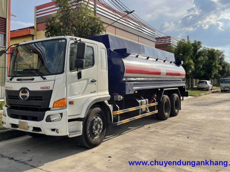 Hino FL 500 3 chân chở xăng dầu