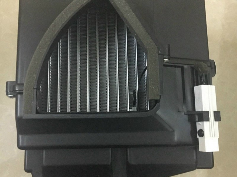 Hộp dàn lạnh Hyundai HD72 HD99 110S N250 Mighty 2017 HD120S