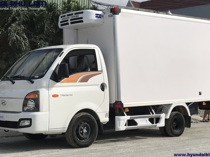 hyundai h150 thung dong lanh