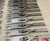 Tay khoá bửng Inox đúc 304 khoá tôm Inox 304 đúc bản lề Pat cong