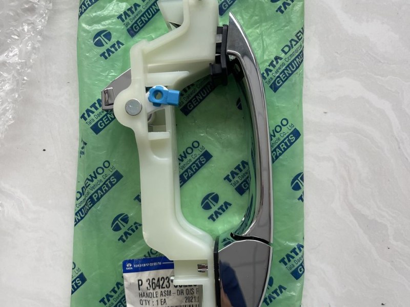 Tay mở cửa ngoài Daewoo Prima Maximus